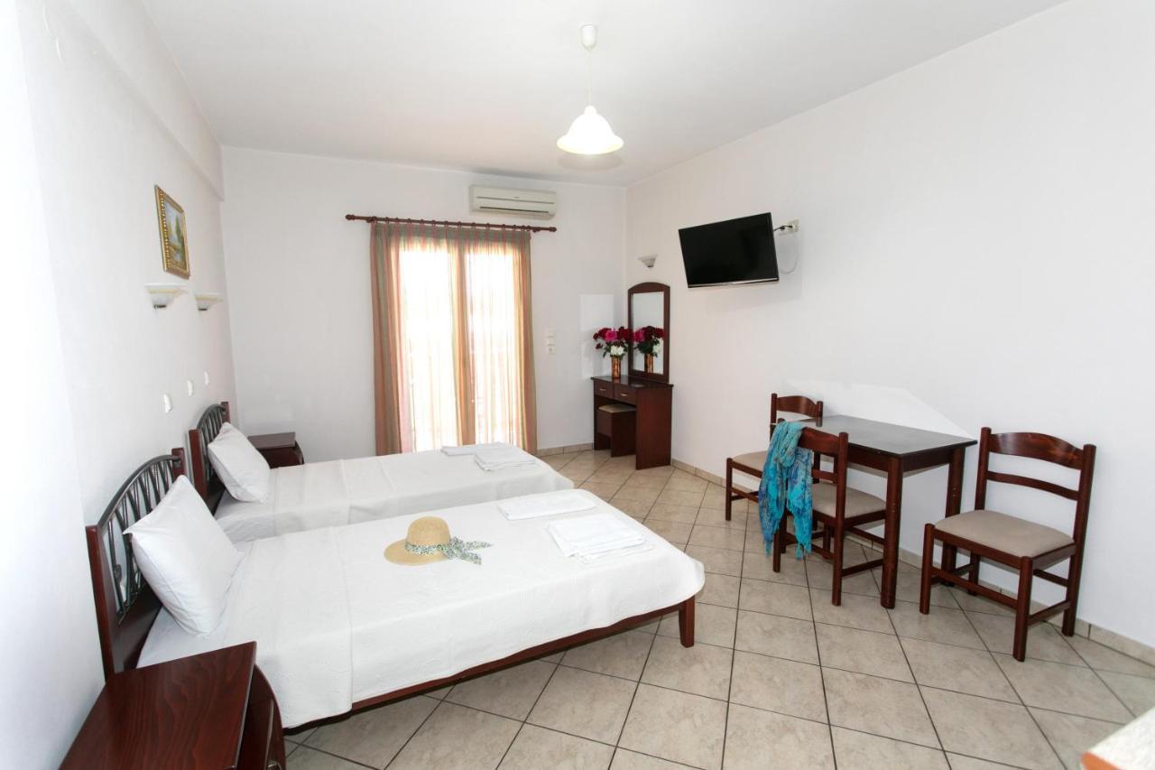 Lady Elena Hotel Ammoudia Exterior photo